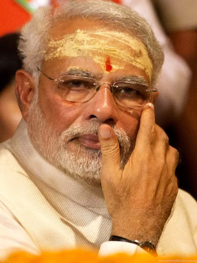 Narendra Modi : Leading India’s Political Revolution